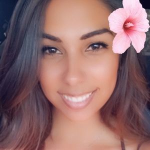 Meet your Posher, Mayra